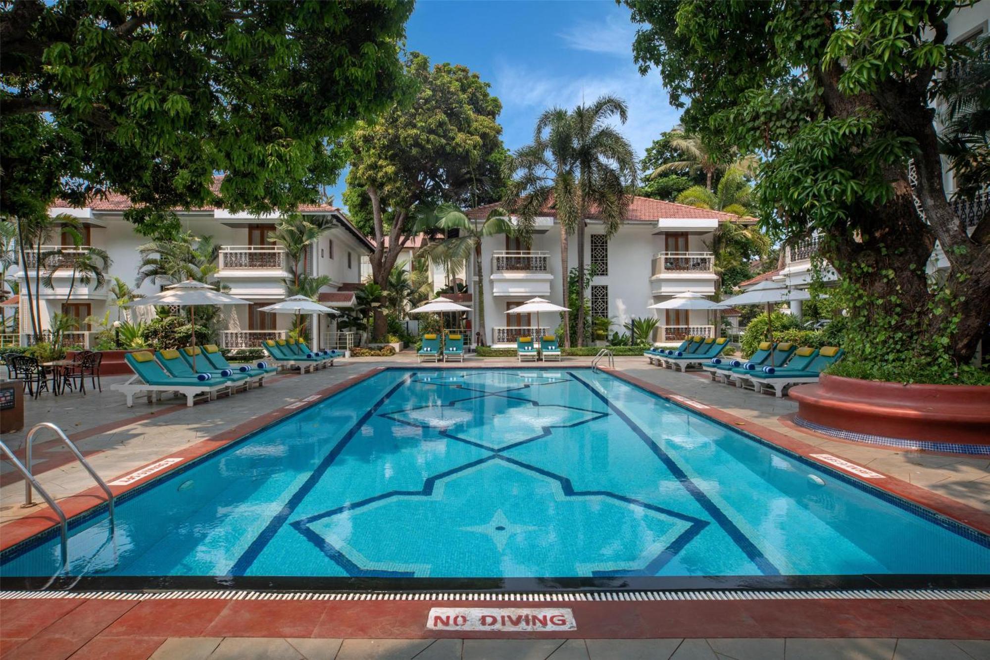 Radisson Goa Candolim Esterno foto