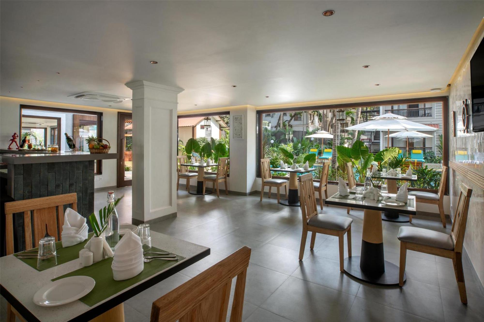 Radisson Goa Candolim Esterno foto