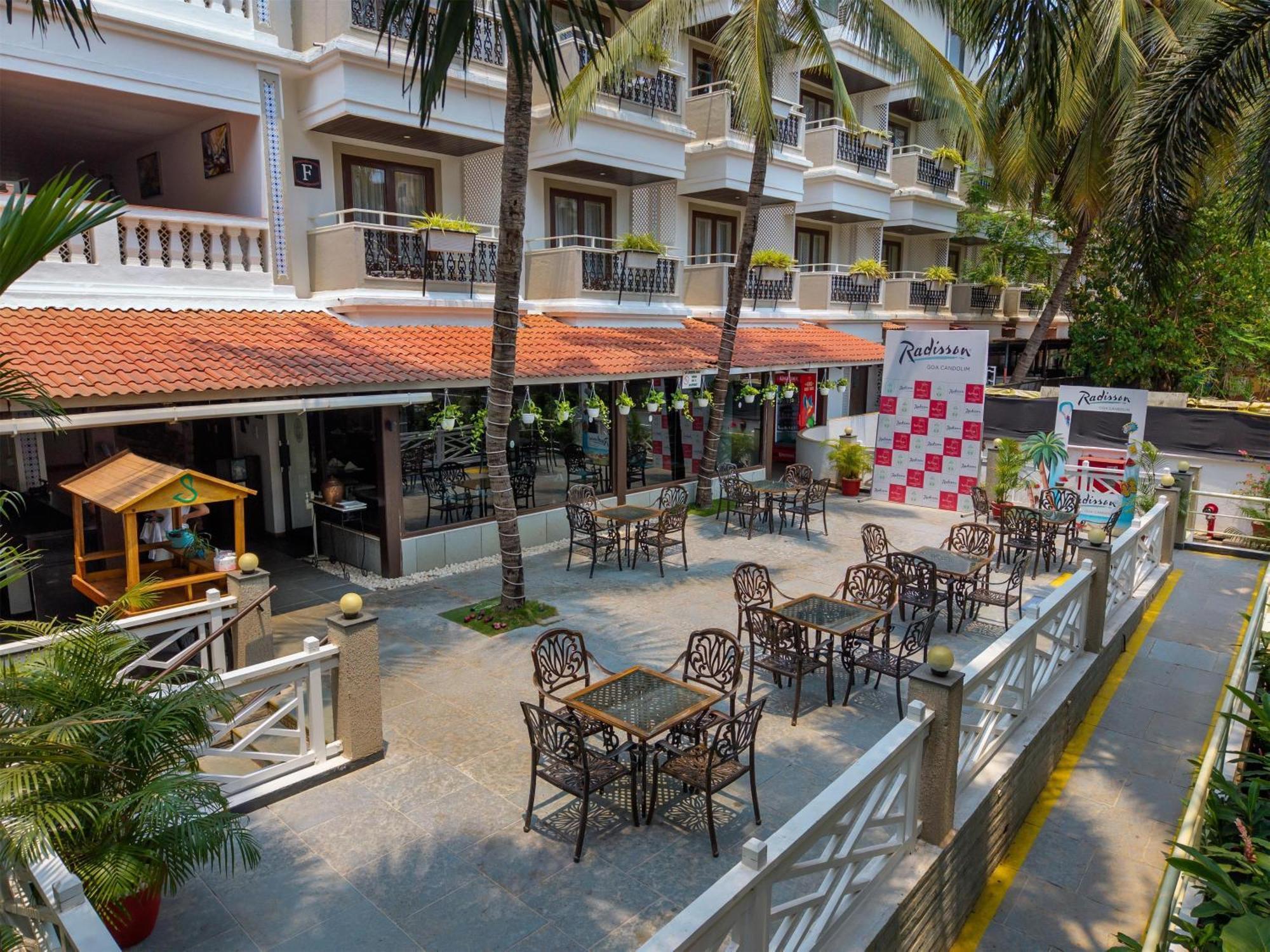Radisson Goa Candolim Esterno foto