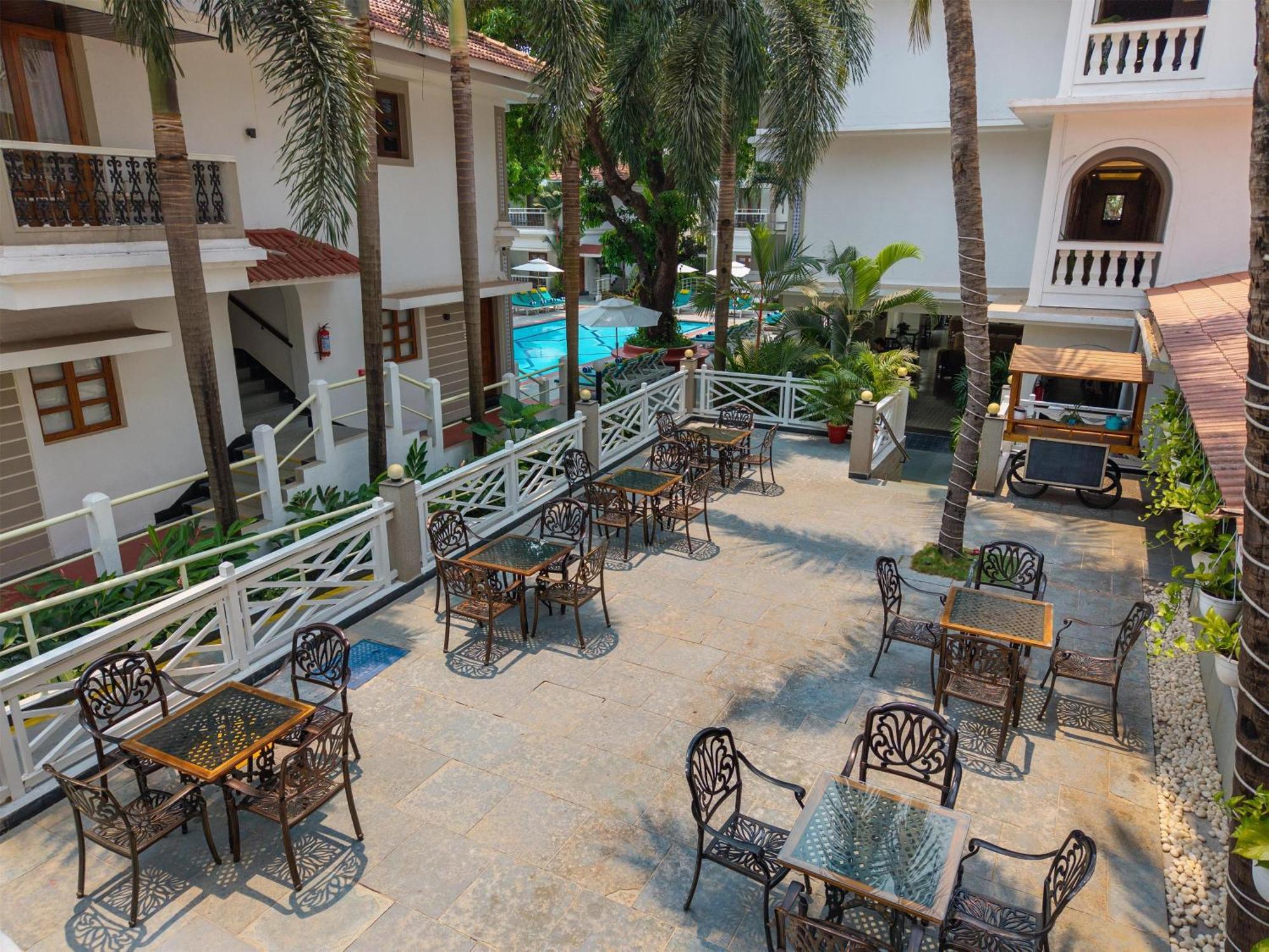 Radisson Goa Candolim Esterno foto
